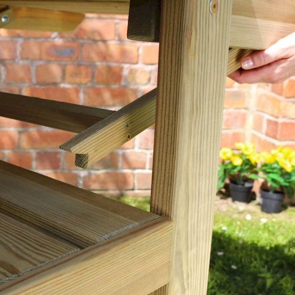 Zest Garden Pizza Oven Table and Cover