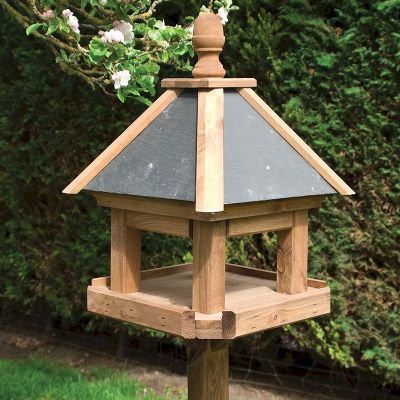 Rowlinson Laverton Bird table