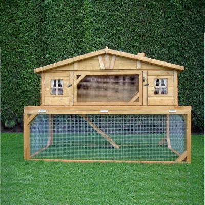 Shire Mansion Pet House