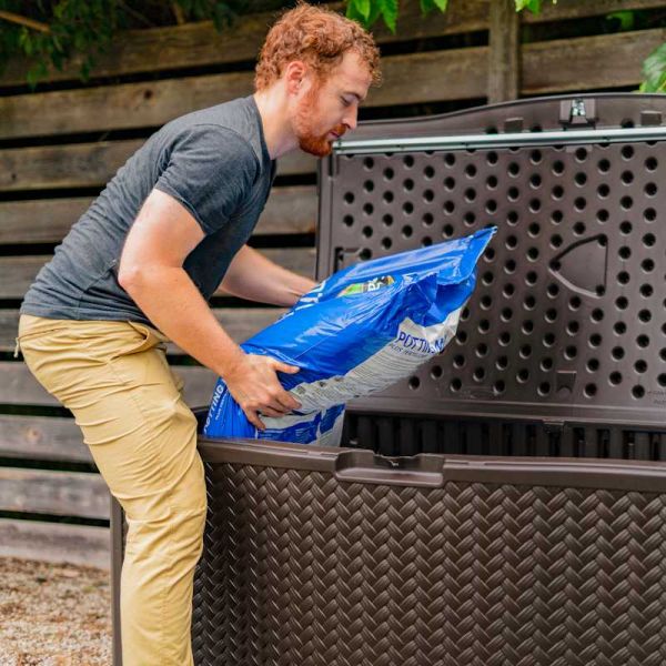 Suncast Minnesota 469L Storage Box - Java Brown